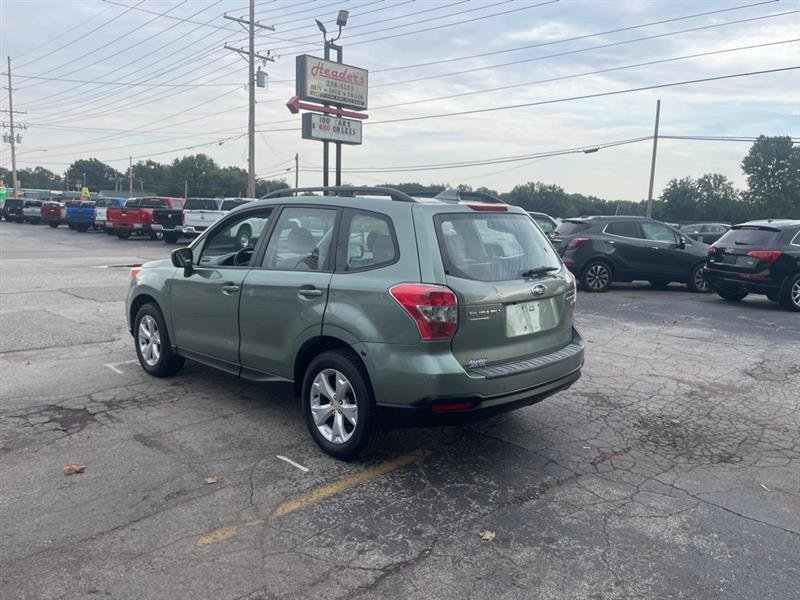 Used 2016 Subaru Forester 2.5i w/ Alloy Wheel Package AWD/4WD image 7