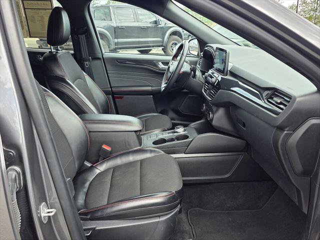 Used 2024 Ford Escape ST-Line AWD/4WD image 11