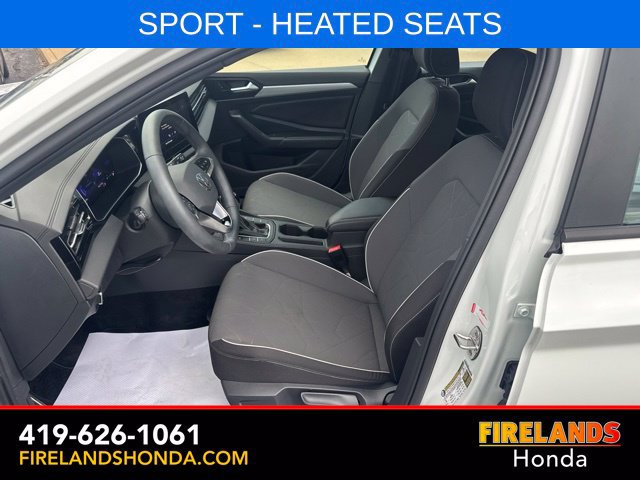 Used 2026 Volkswagen Jetta Sport FWD image 12