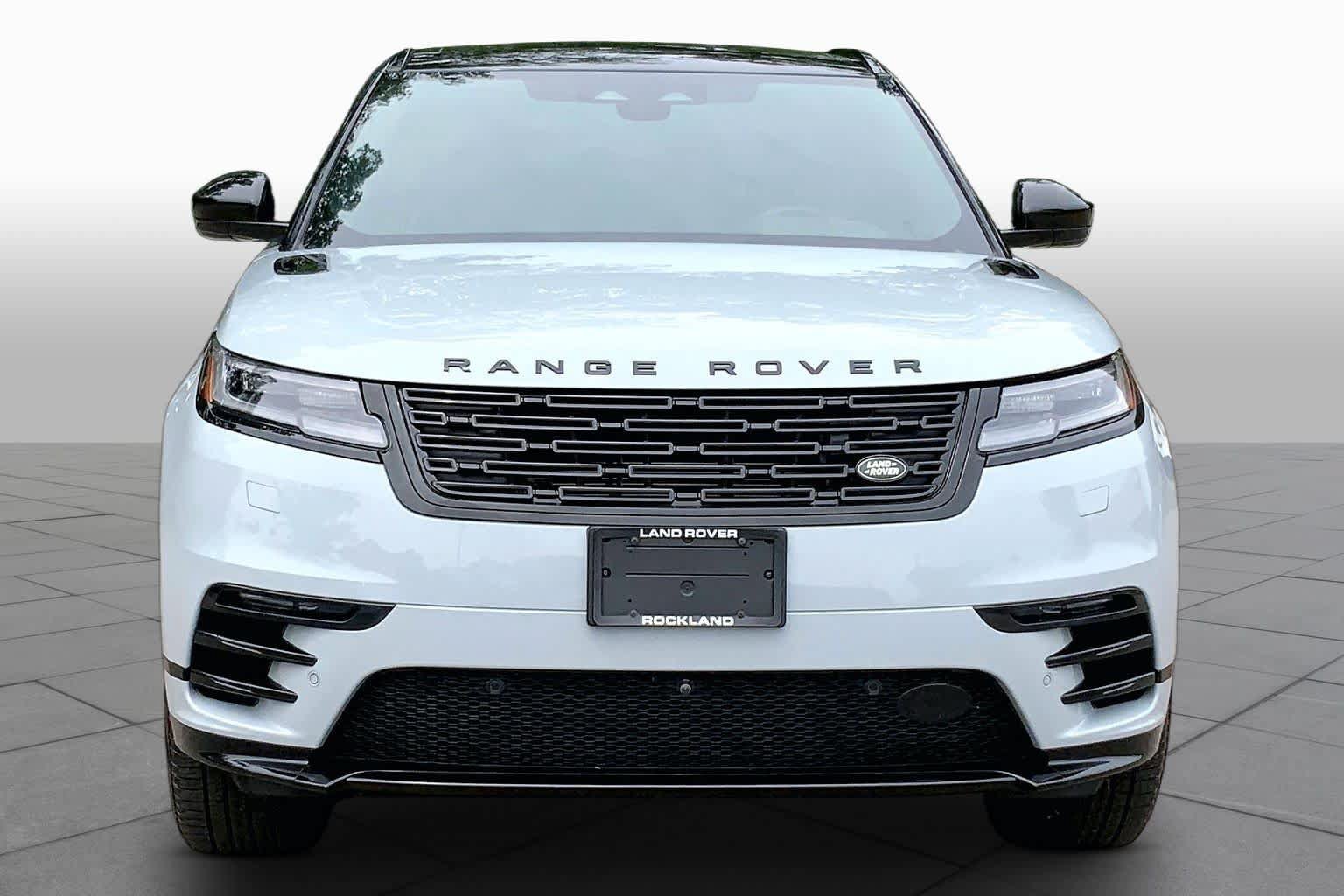 Used 2026 Land Rover Range Rover Velar Dynamic SE AWD/4WD image 4