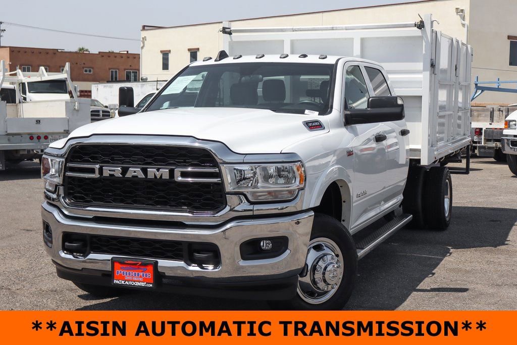 Used 2022 RAM 3500 Tradesman w/ Chrome Appearance Group AWD/4WD image 5