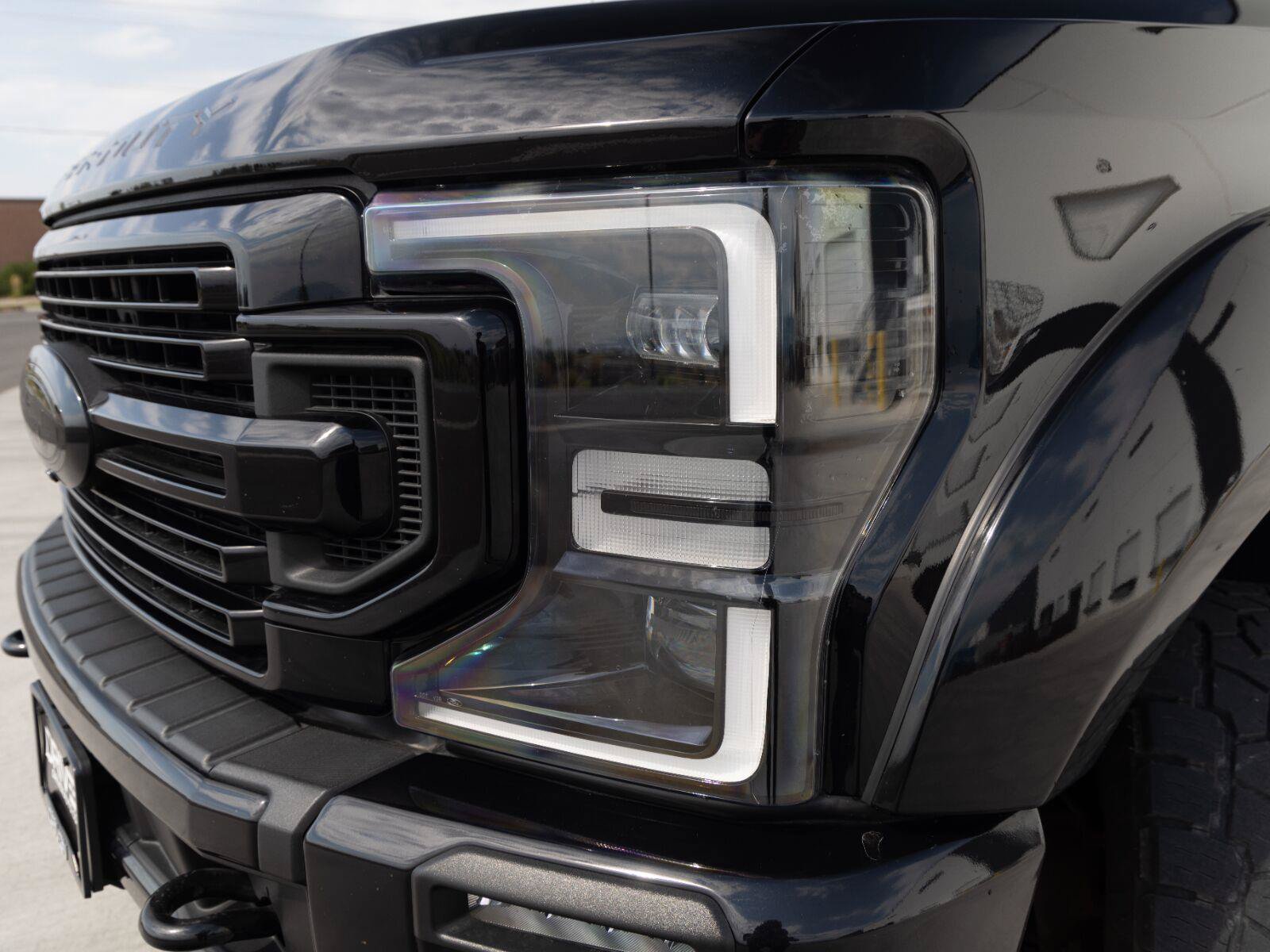 Used 2020 Ford F350 Limited AWD/4WD image 5