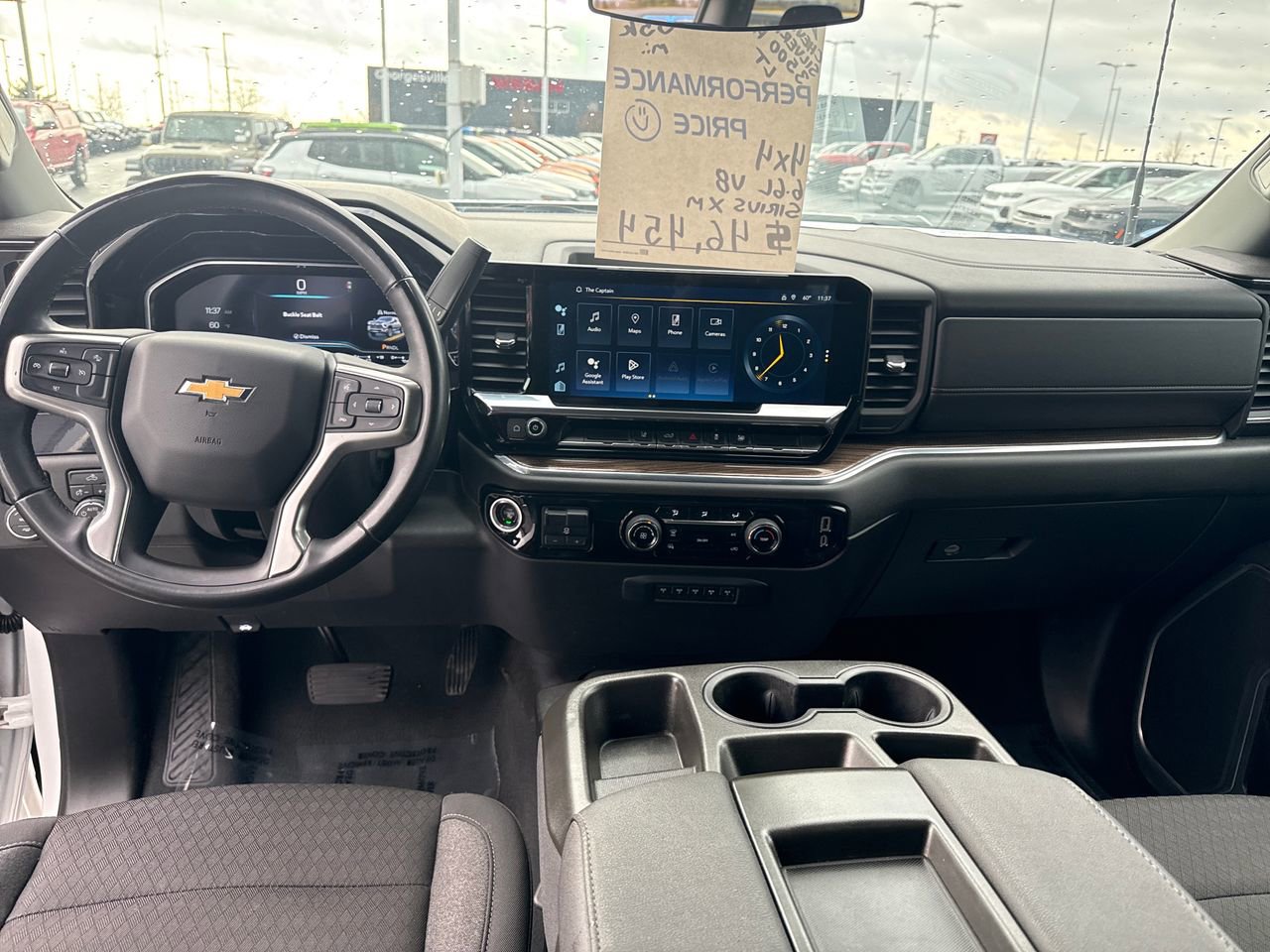 Used 2024 Chevrolet Silverado 3500 LT image 15