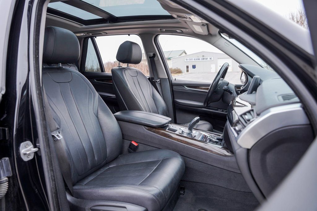 Used 2016 BMW X5 xDrive35d image 43
