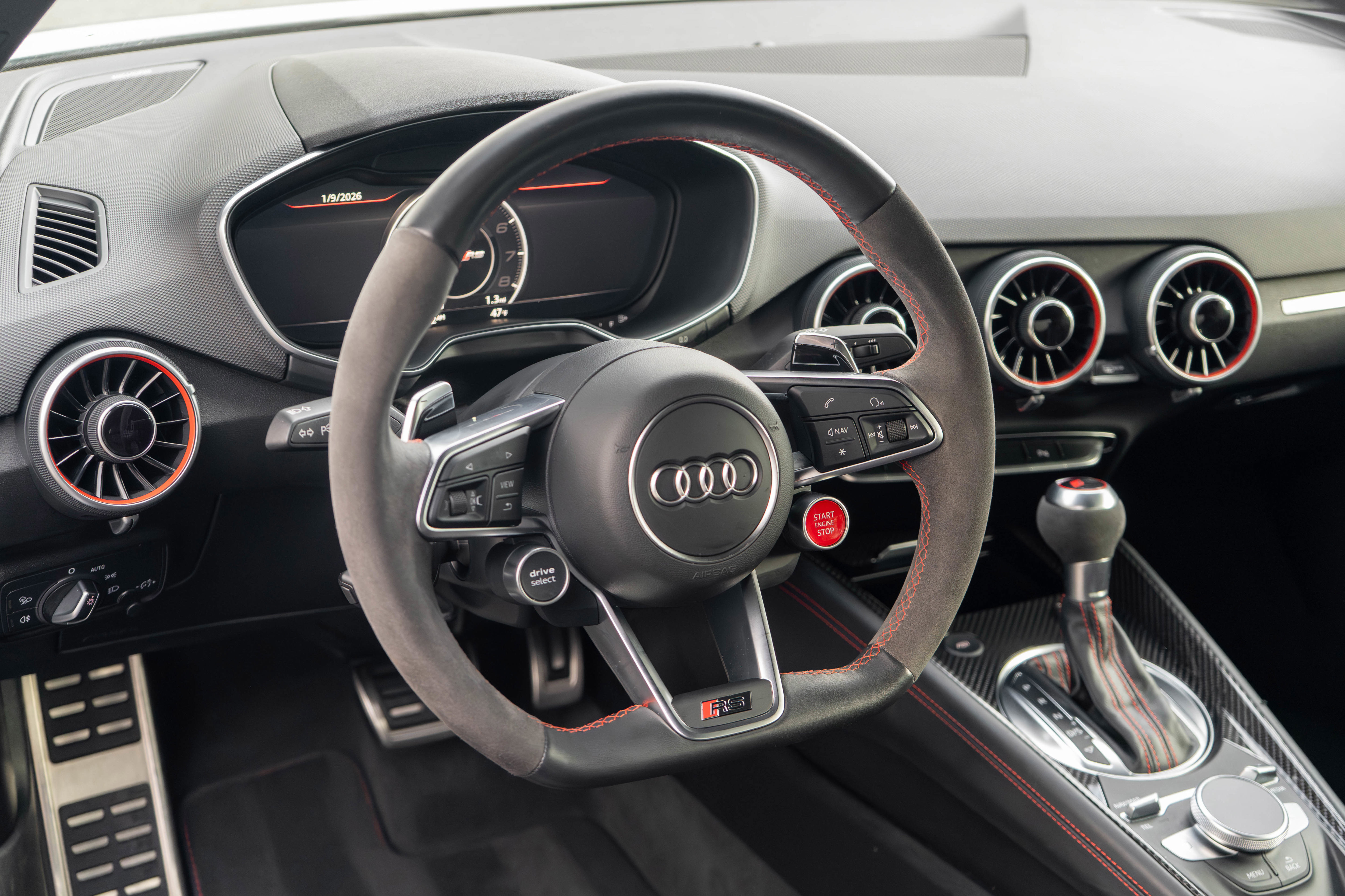 Used 2018 Audi TT RS image 15