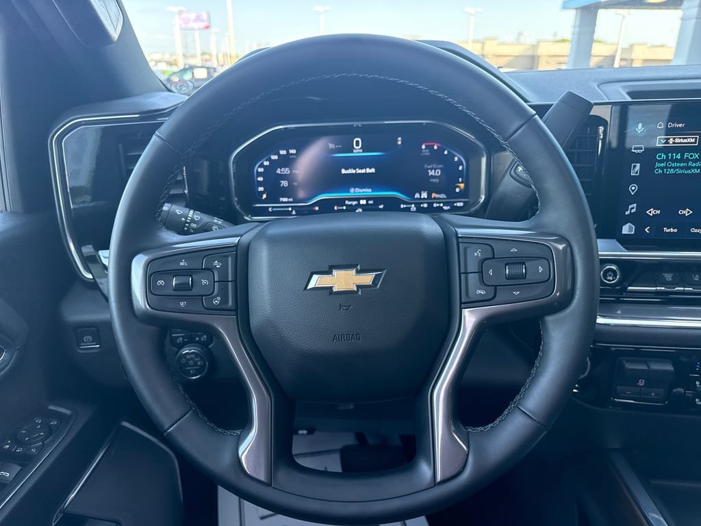 Used 2024 Chevrolet Silverado 2500 High Country w/ LPO, Dark Essentials Package AWD/4WD image 18