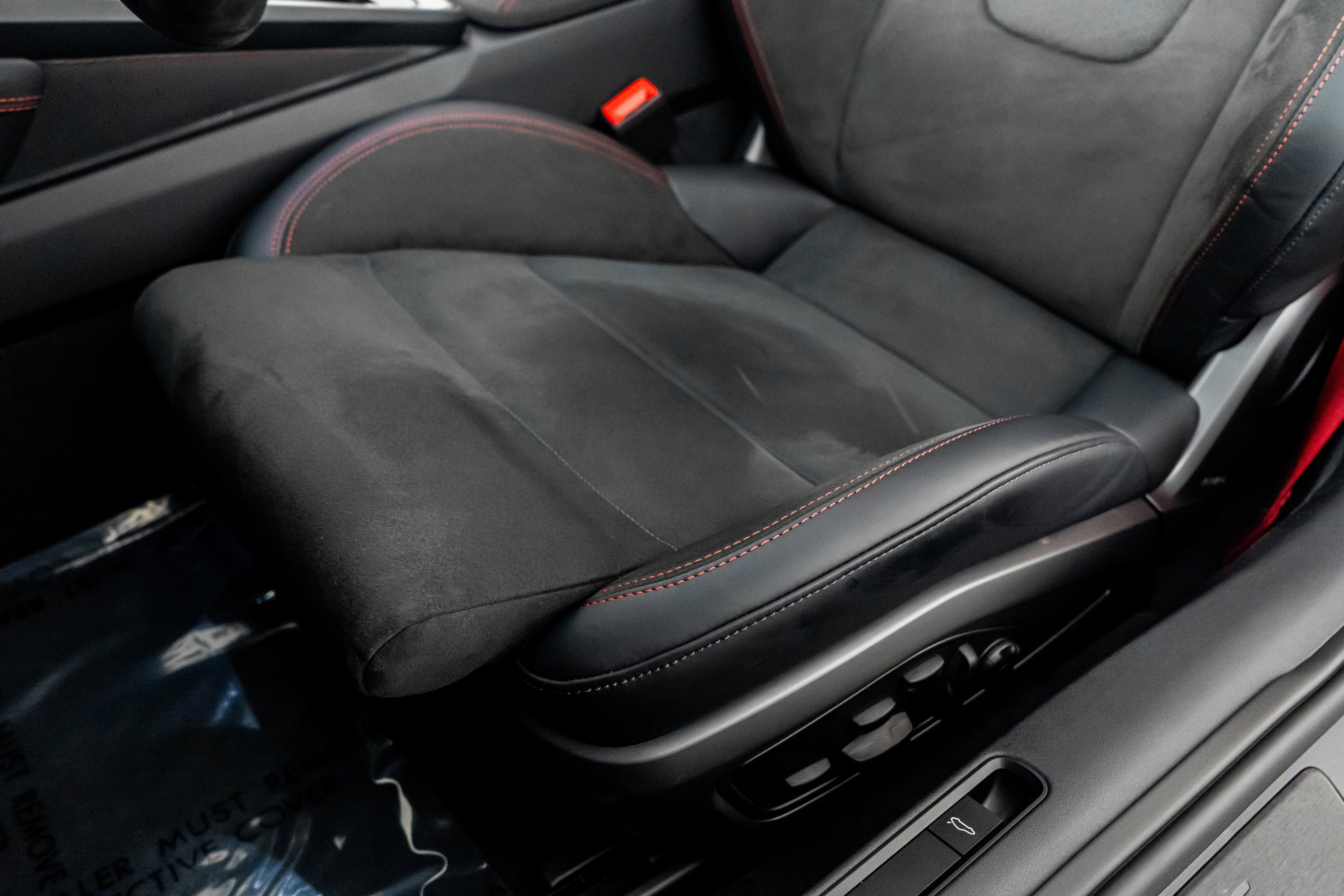 Used 2026 Porsche 911 Targa 4 GTS w/ Premium Package image 30