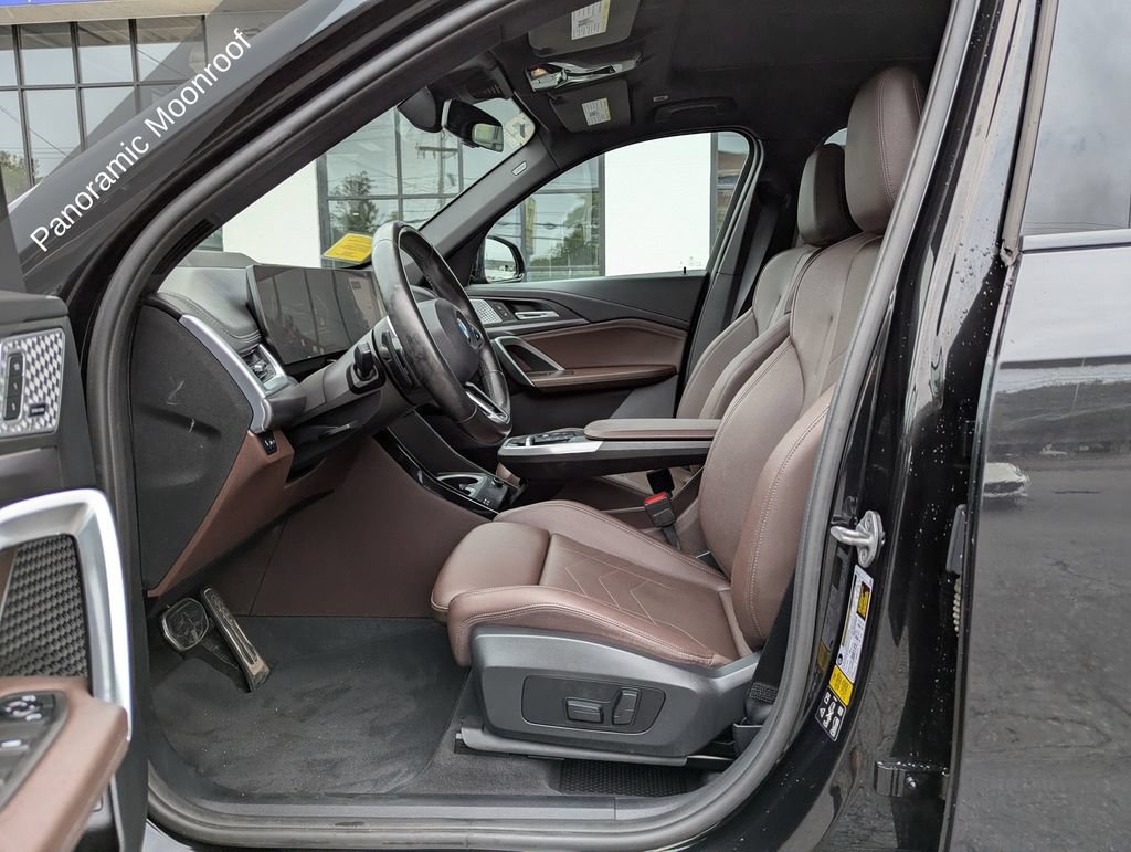Used 2023 BMW X1 xDrive28i w/ Premium Package AWD/4WD image 15