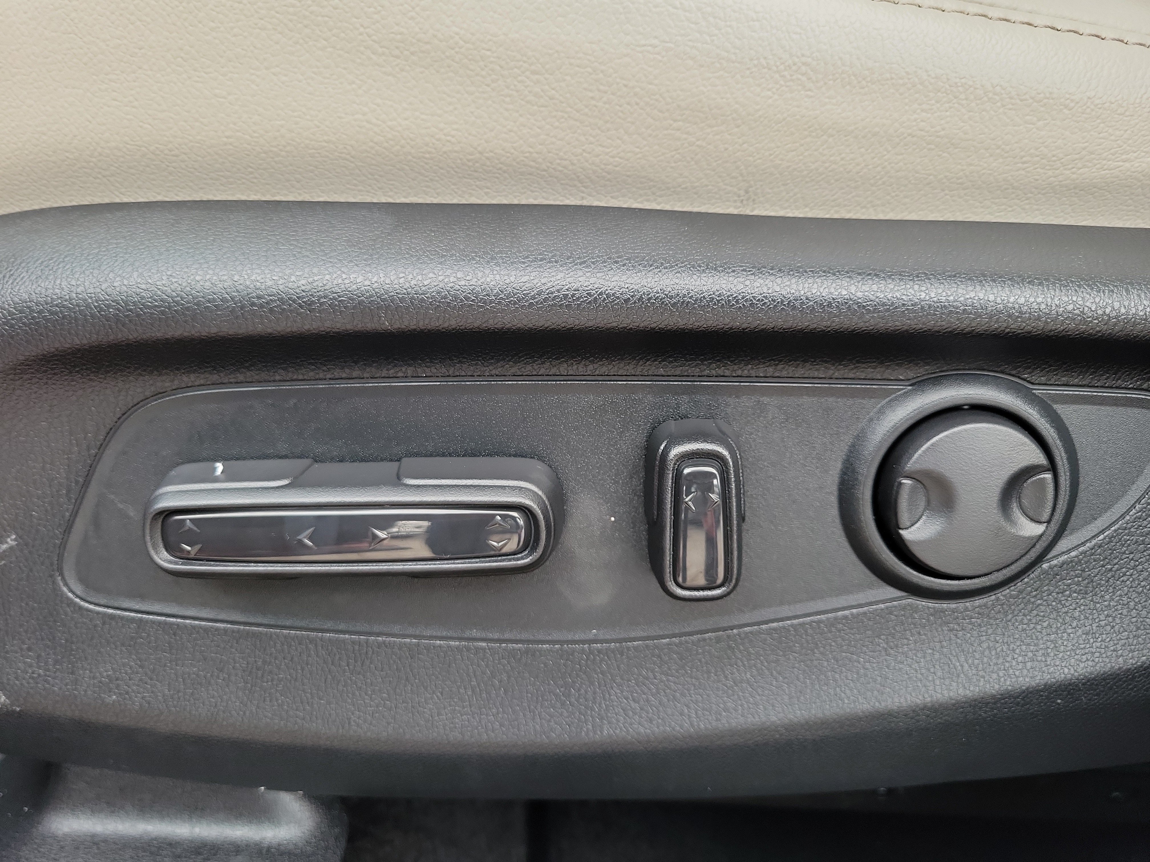 Used 2023 Honda CR-V EX-L image 22
