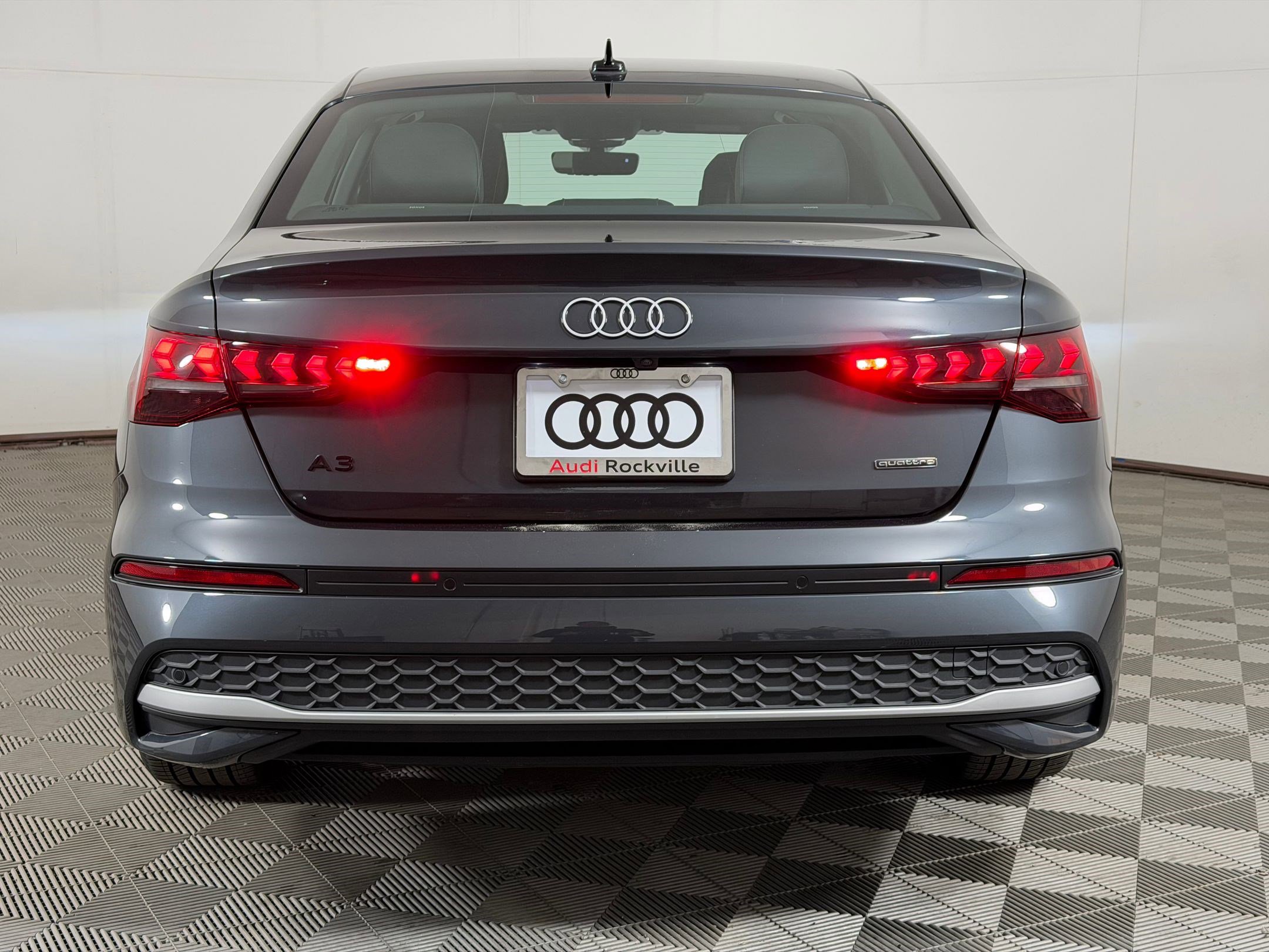 Used 2025 Audi A3 2.0T Premium Plus w/ Premium Plus Package AWD/4WD image 10
