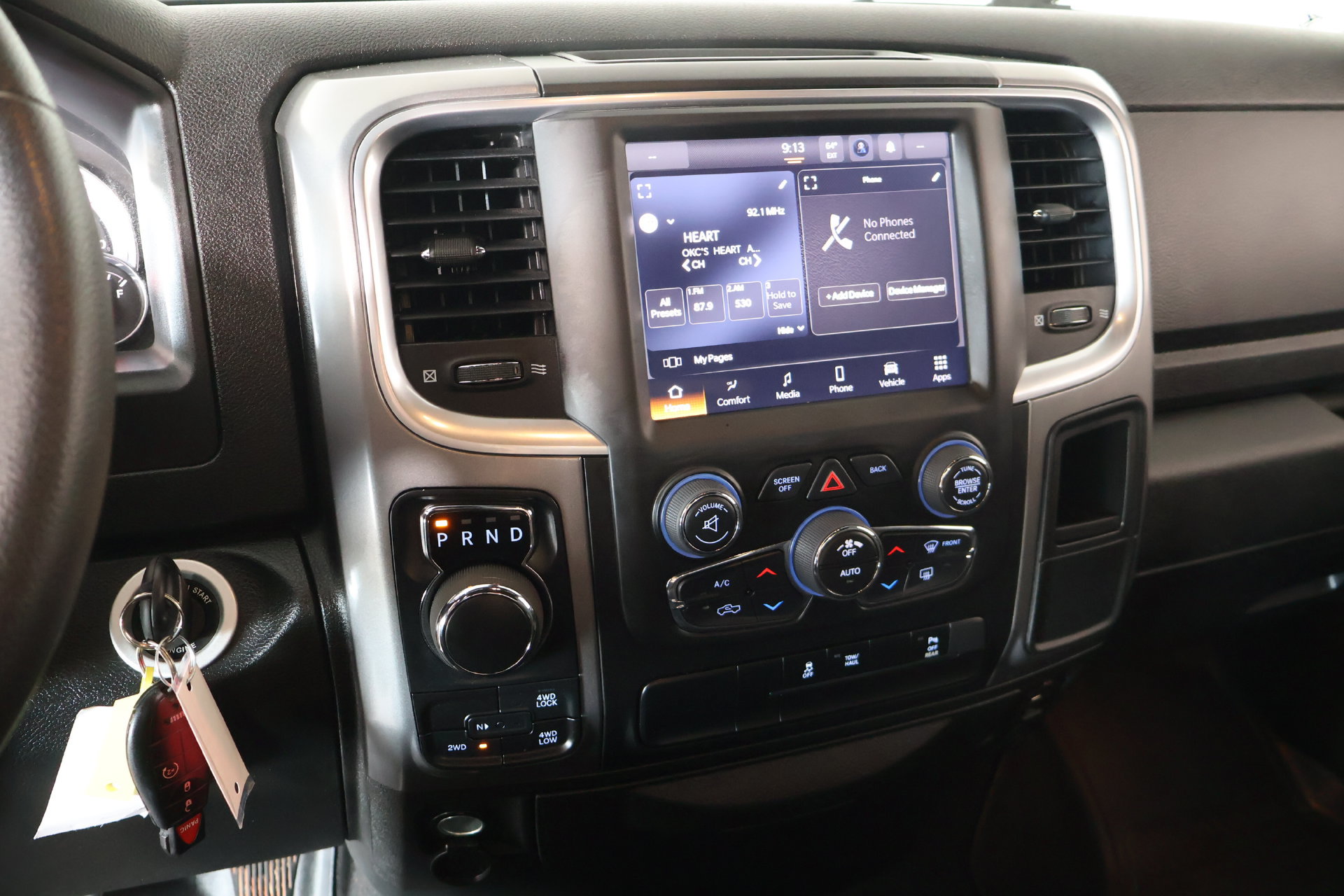 Used 2024 RAM 1500 Warlock w/ Electronics Group AWD/4WD image 5