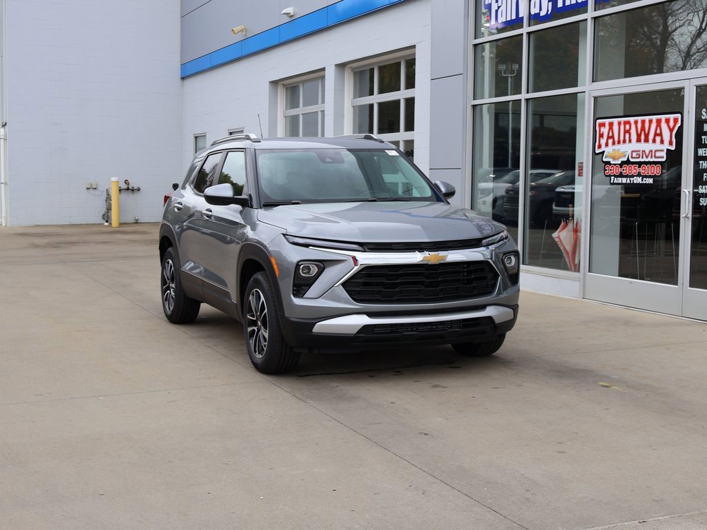 New 2026 Chevrolet TrailBlazer LT w/ Convenience Package image 2