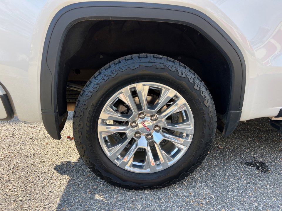 Used 2024 GMC Sierra 1500 Denali w/ Technology Package image 23