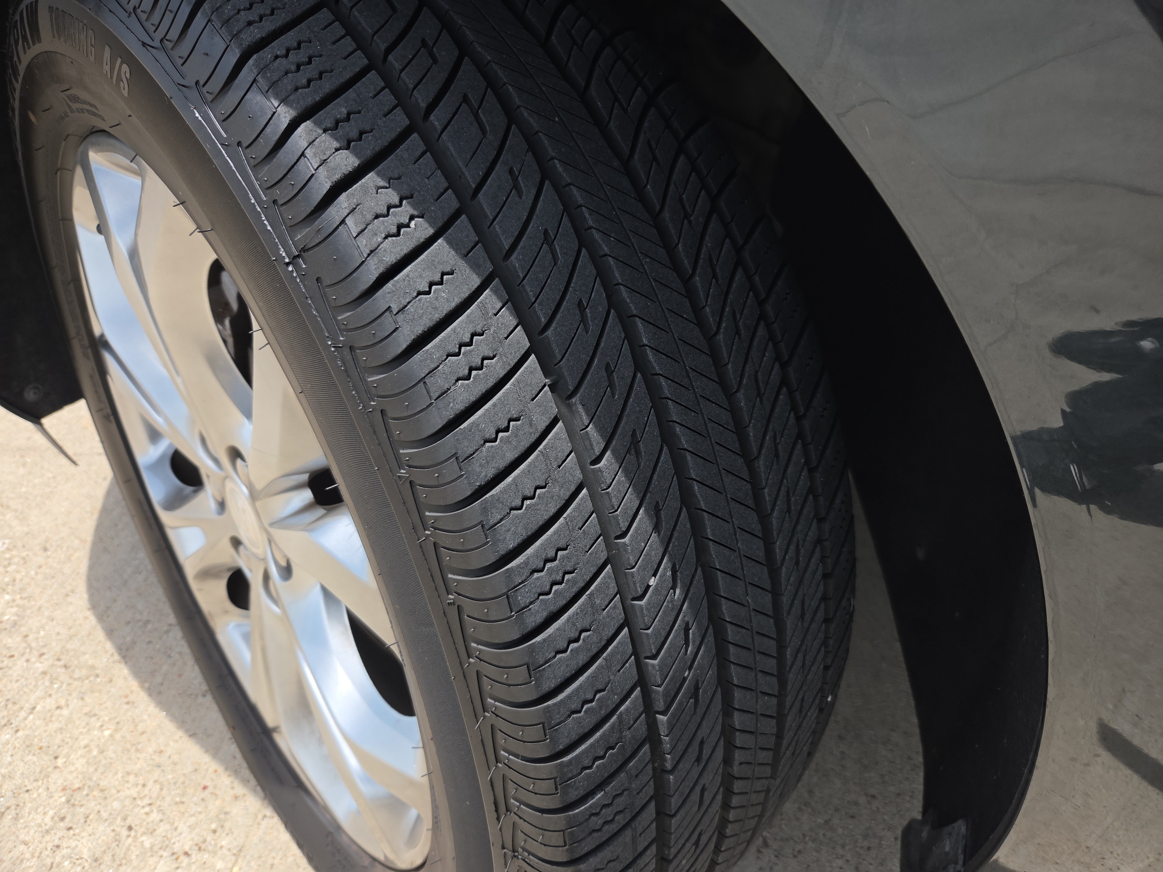 Used 2019 Buick Enclave Avenir w/ Avenir Technology Package FWD image 29