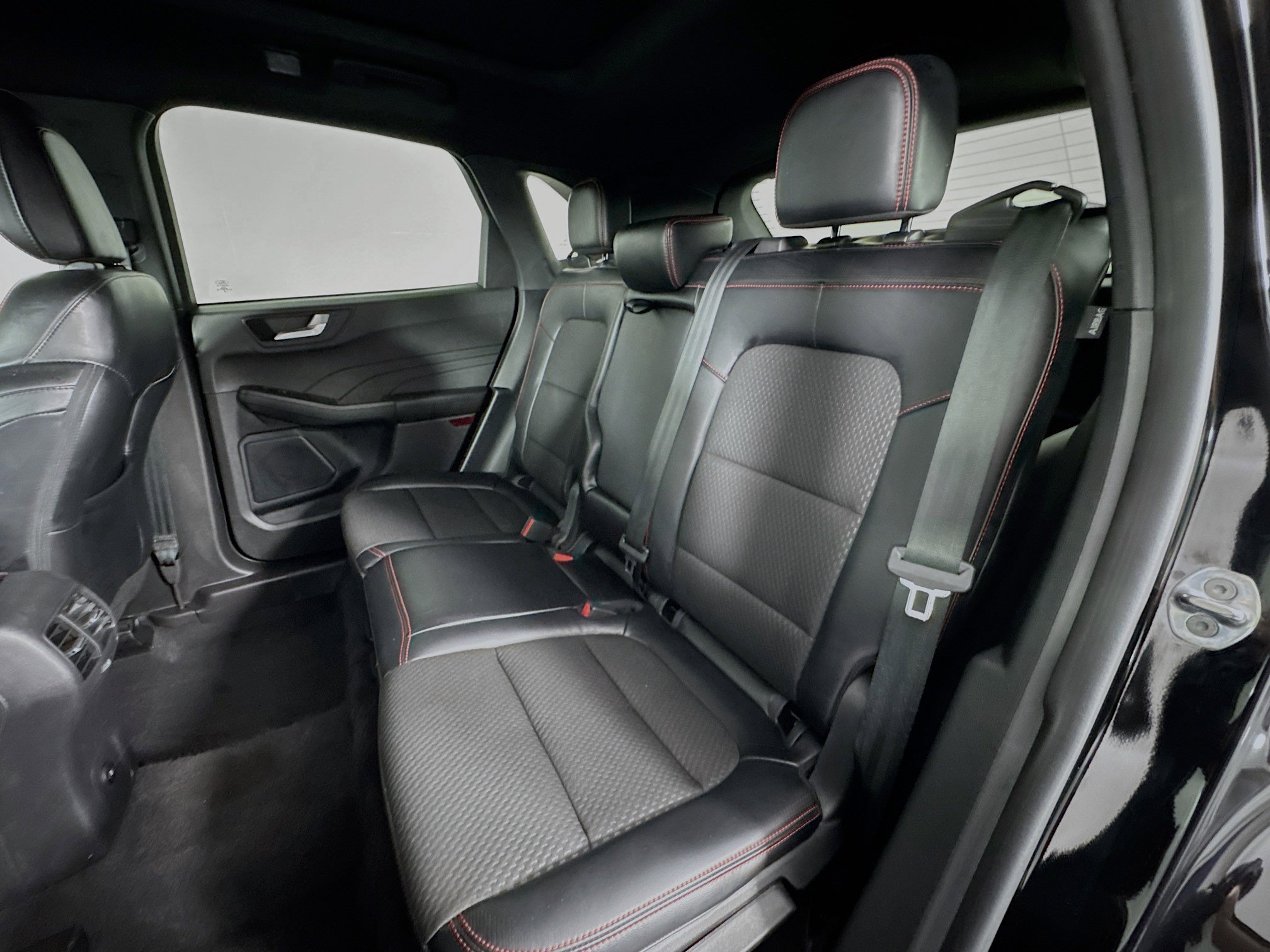 Used 2023 Ford Escape ST-Line w/ Tech Pack #1 AWD/4WD image 25