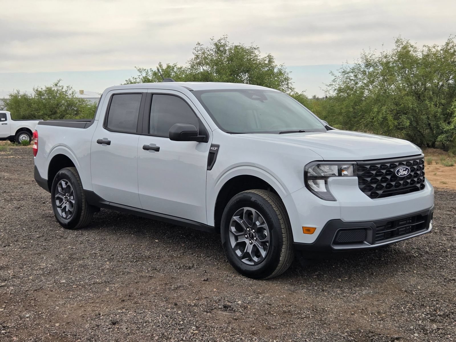New 2026 Ford Maverick XLT AWD/4WD image 3