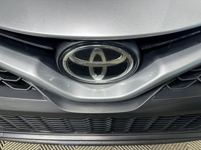 Used 2023 Toyota Camry SE image 9