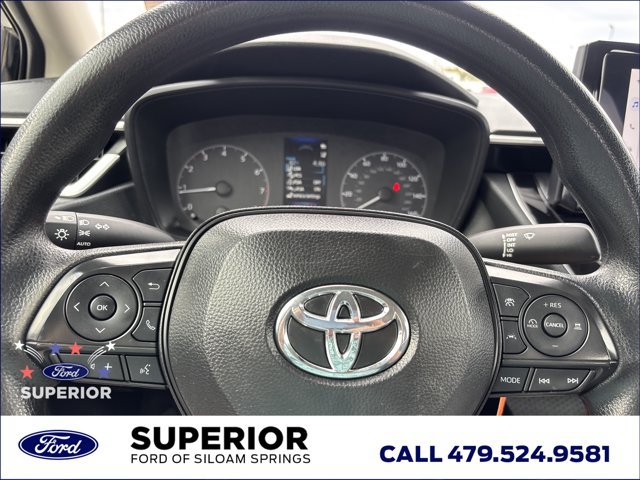 Used 2025 Toyota Corolla LE FWD image 24