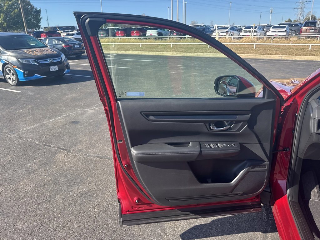 Certified 2025 Honda CR-V EX image 9