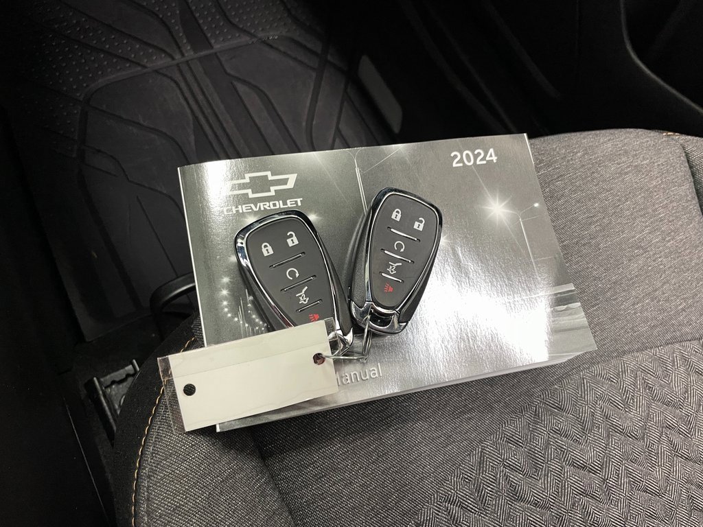 Certified 2024 Chevrolet Equinox LT w/ LPO, Floor Liner Package image 5