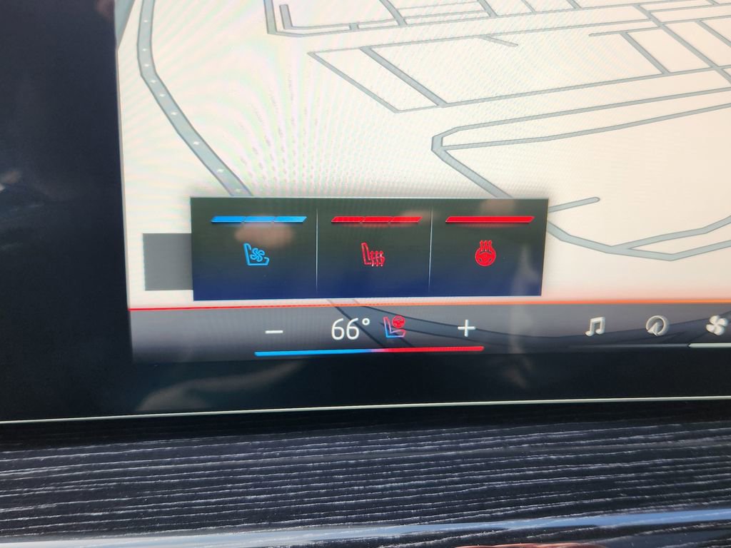 New 2026 BMW X5 xDrive50e AWD/4WD image 16