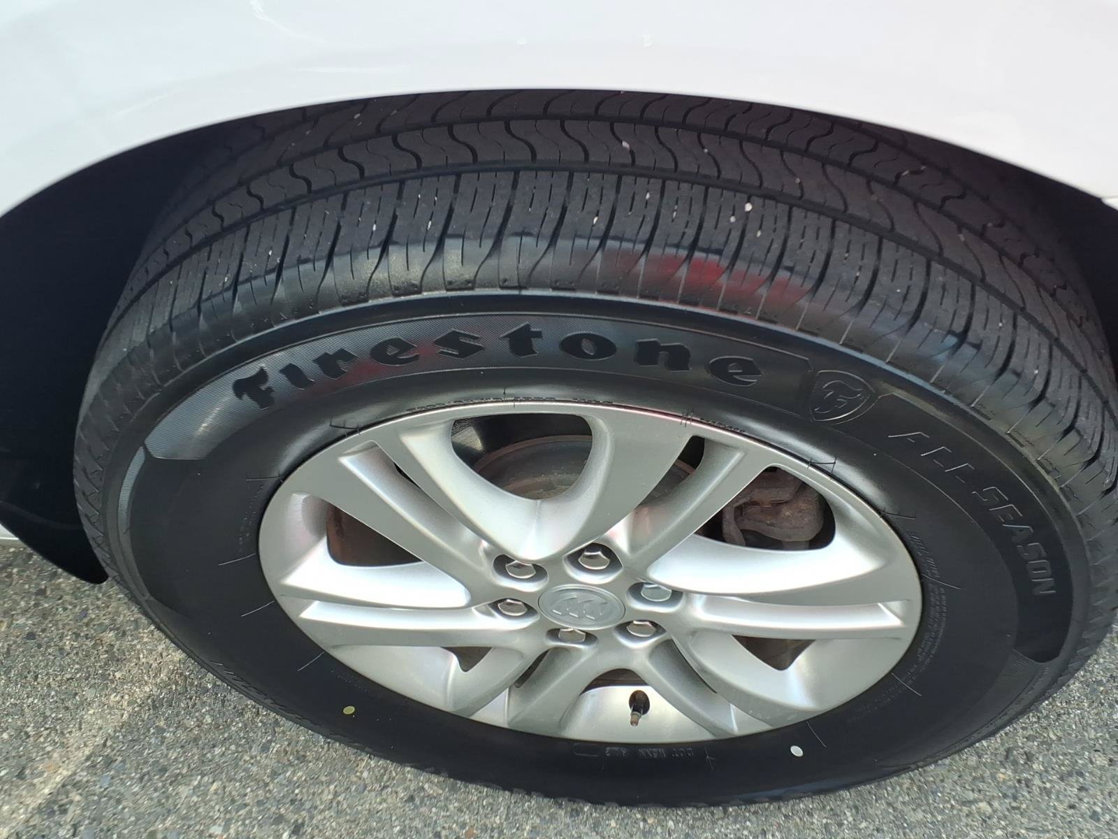 Used 2020 Buick Enclave Essence FWD image 6