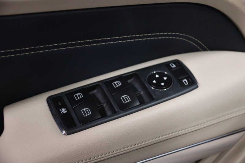 Used 2014 Mercedes-Benz E 350 Cabriolet w/ Premium 1 Package image 61