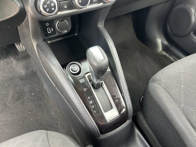 Used 2020 Nissan Kicks S FWD image 27