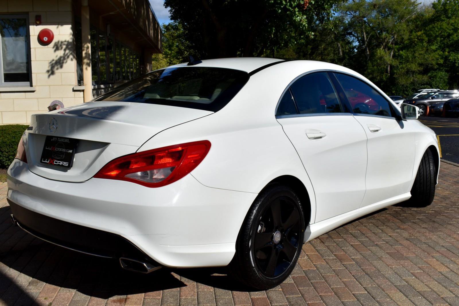 Used 2015 Mercedes-Benz CLA 250 image 11