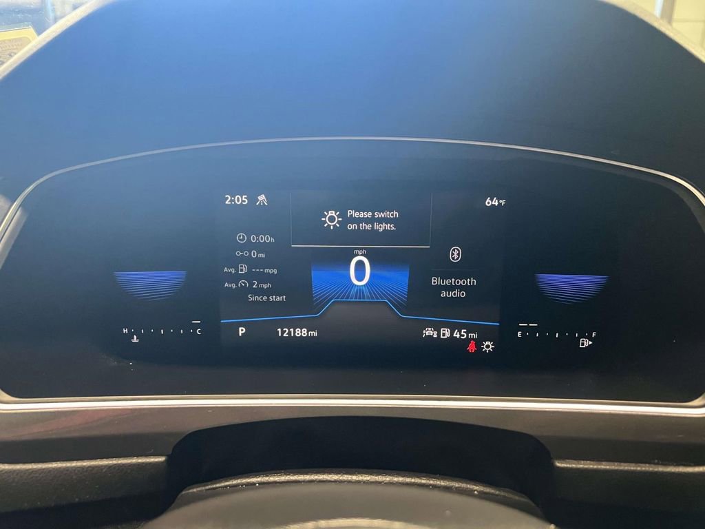 Used 2023 Volkswagen Tiguan SE R-Line image 25