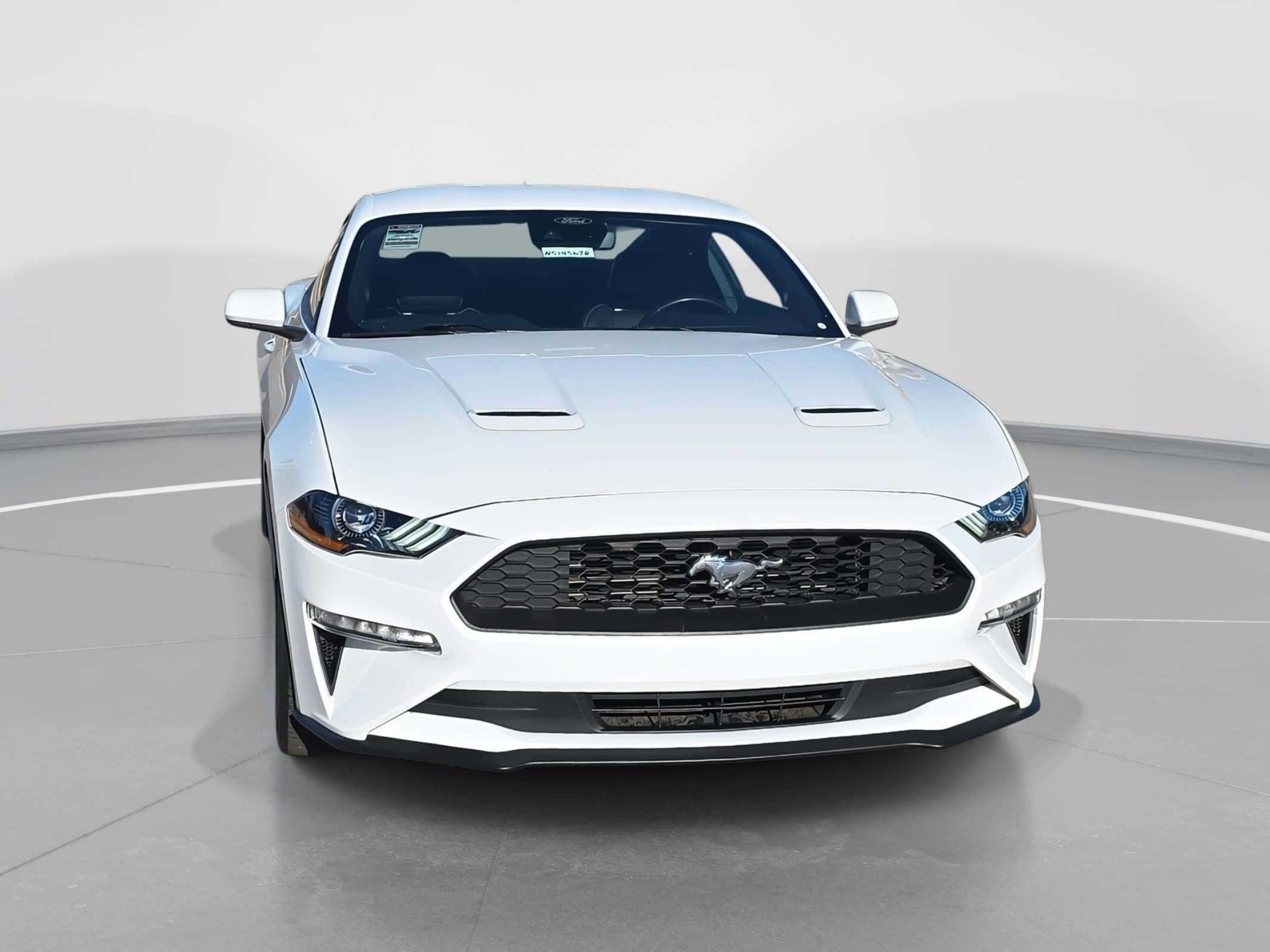 Used 2022 Ford Mustang Premium image 2