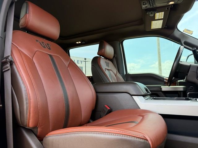 Used 2022 Ford F350 King Ranch w/ King Ranch Ultimate Package AWD/4WD image 18