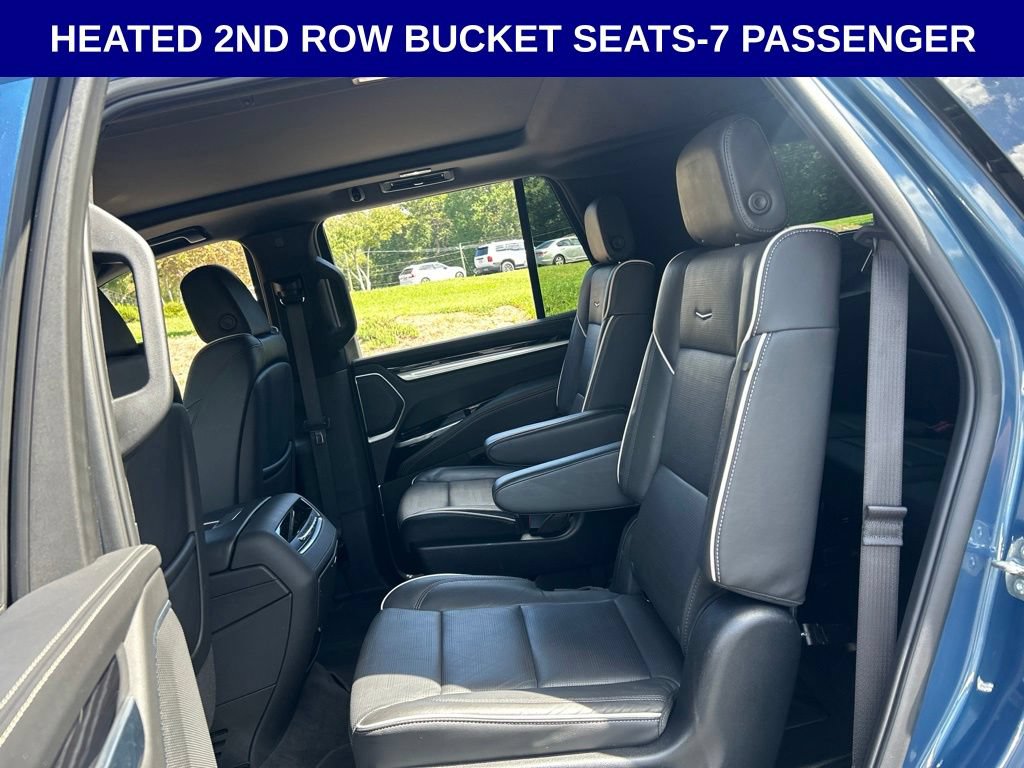 Used 2025 Cadillac Escalade Sport w/ LPO, ONYX Package RWD image 8