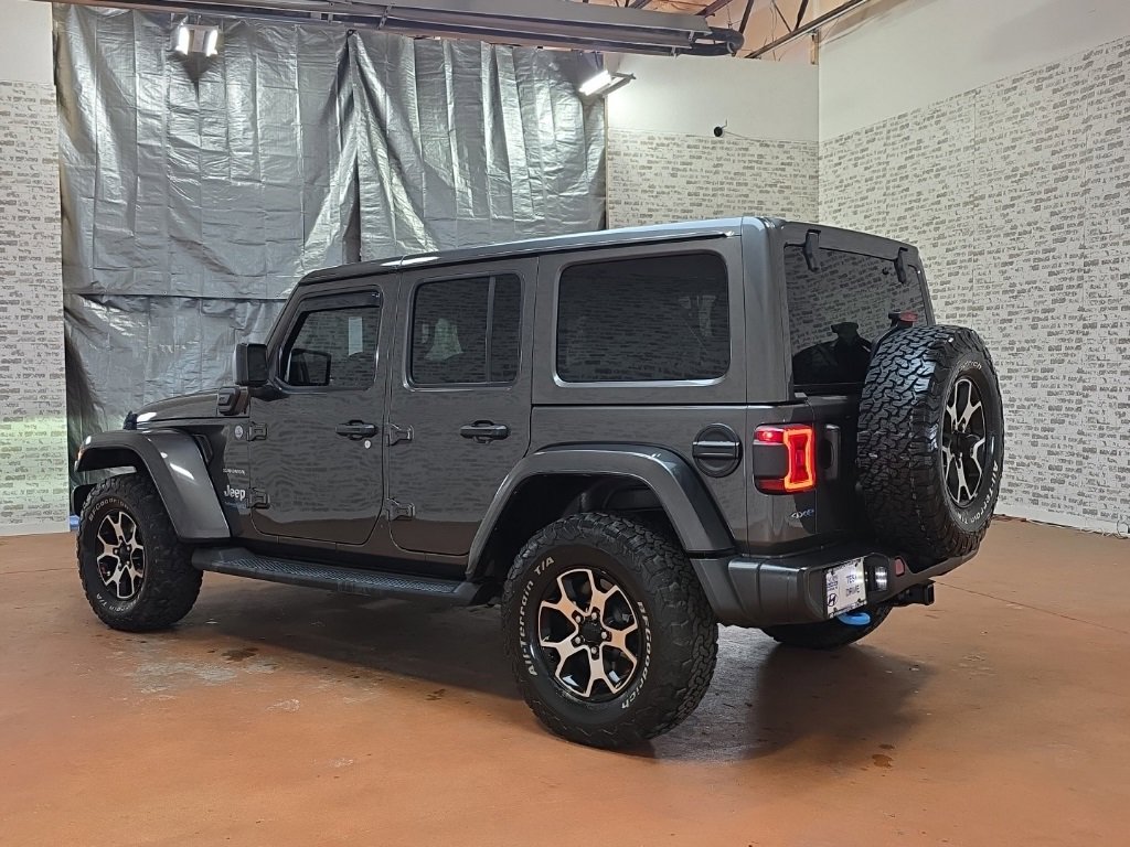 Used 2022 Jeep Wrangler Unlimited Sahara w/ Cold Weather Group image 8