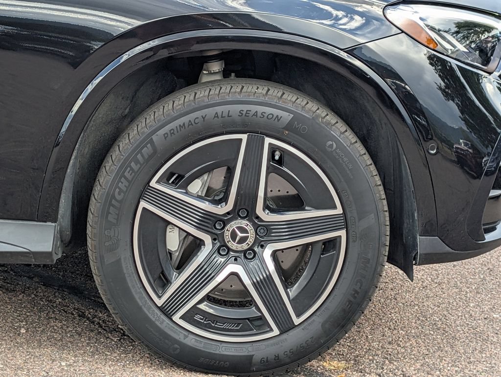 Used 2026 Mercedes-Benz GLC 300 4MATIC image 9