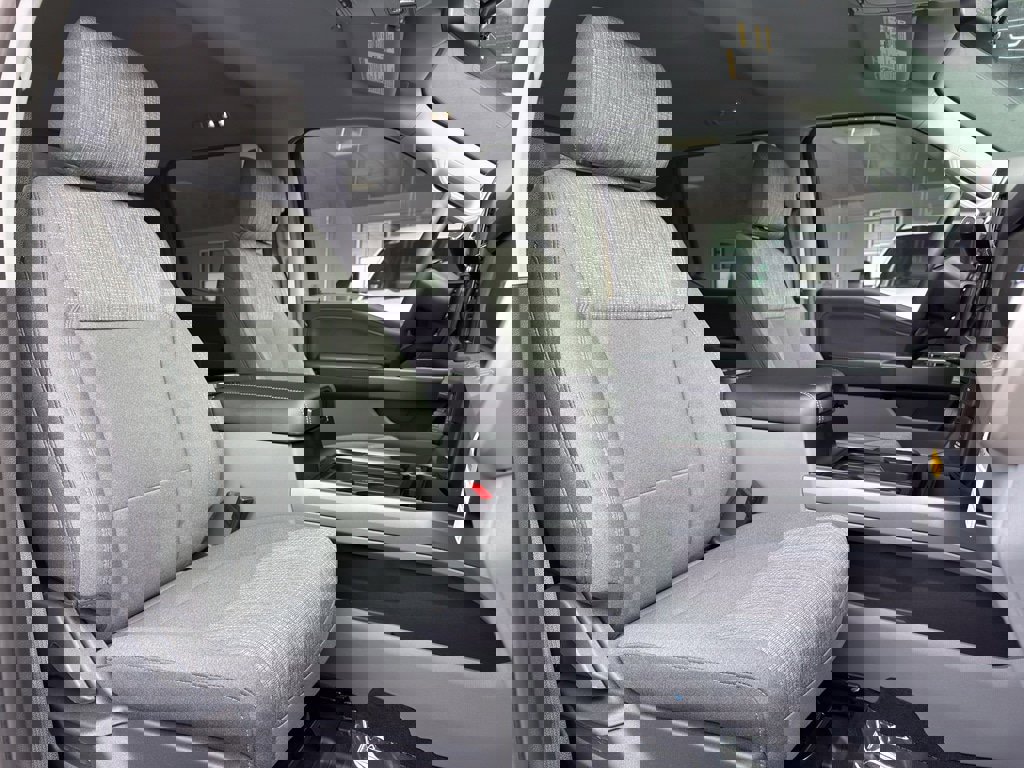 New 2026 Ford F250 XLT w/ XLT Premium Package image 35