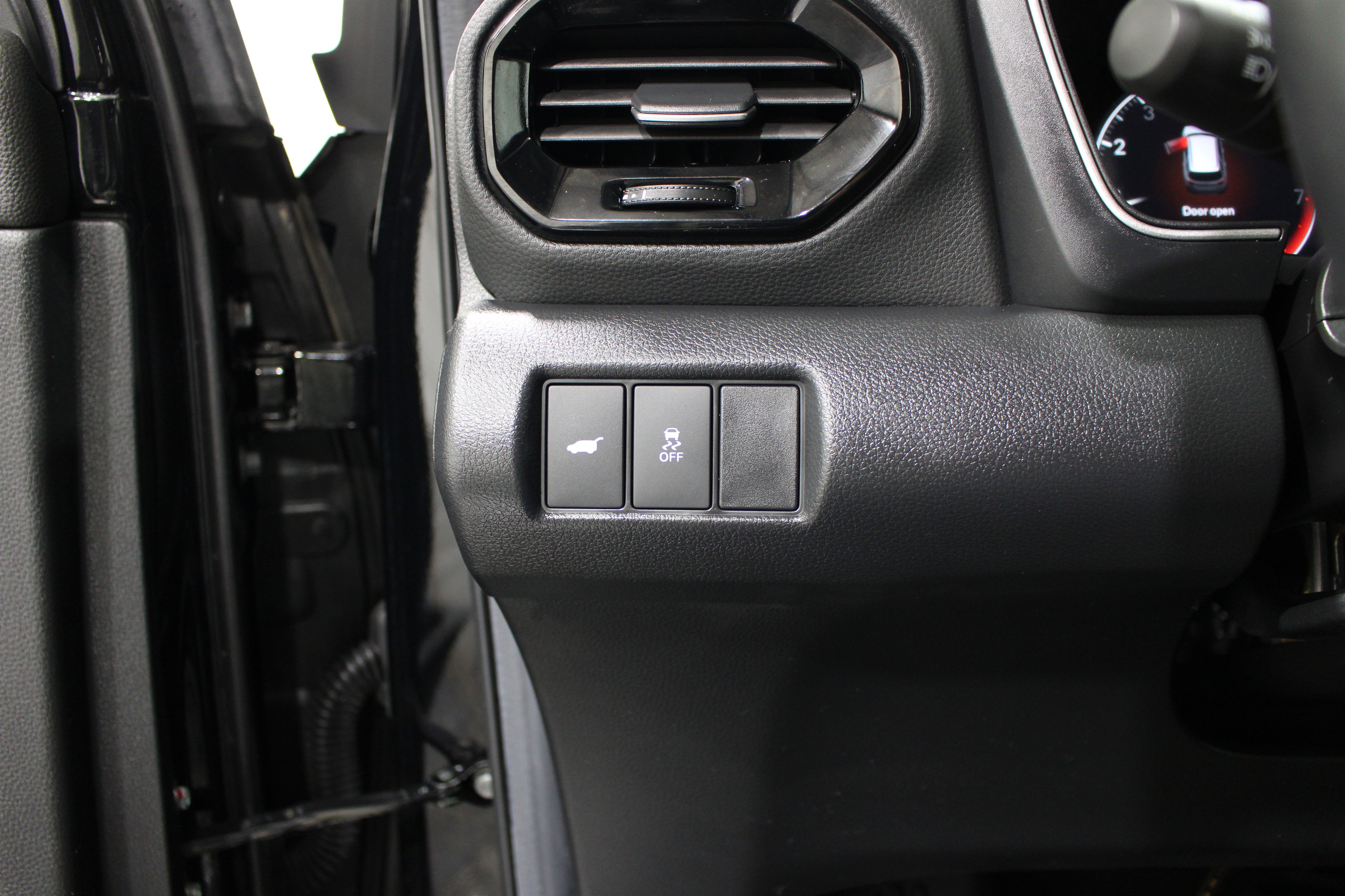 Used 2025 Honda Pilot EX-L image 9