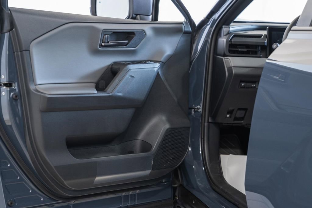 New 2026 Toyota RAV4 SE image 38