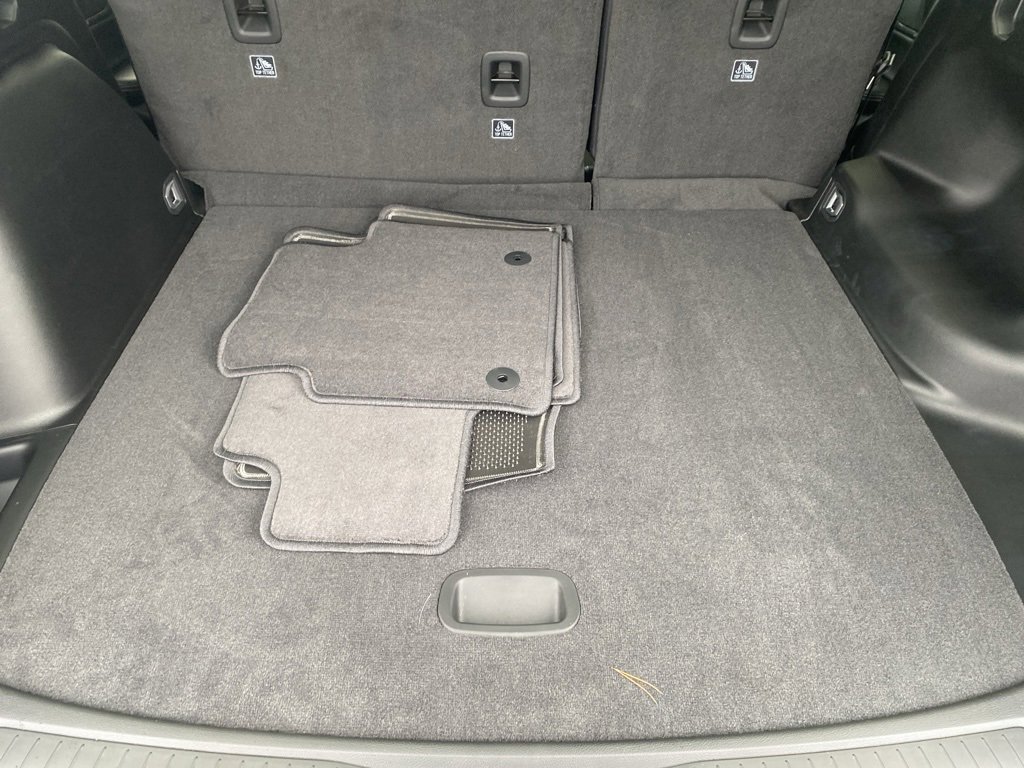 New 2025 Jeep Grand Cherokee Laredo X w/ Trailer Tow Package image 15