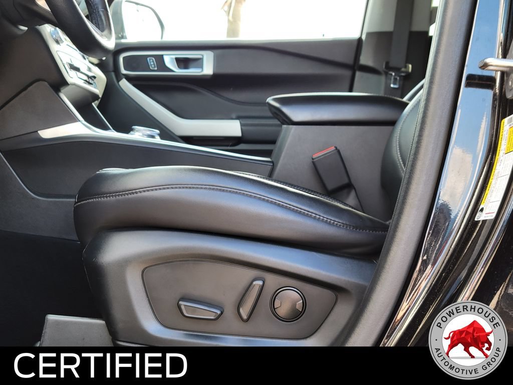 Certified 2024 Ford Explorer XLT w/ Equipment Group 202A RWD image 25