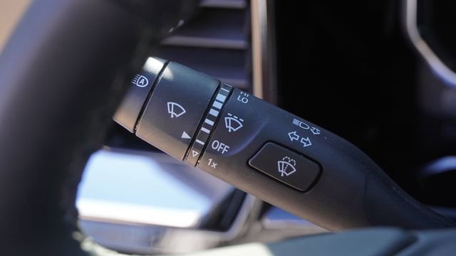 Used 2025 Chevrolet Silverado 3500 LTZ w/ LTZ Texas Edition image 29