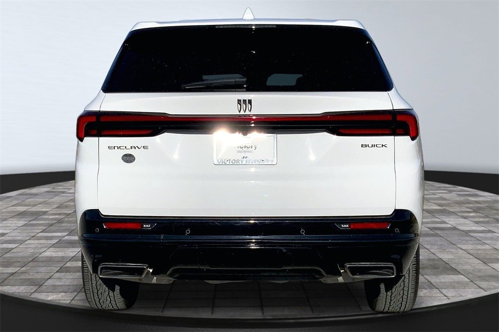 Used 2025 Buick Enclave Sport Touring image 6