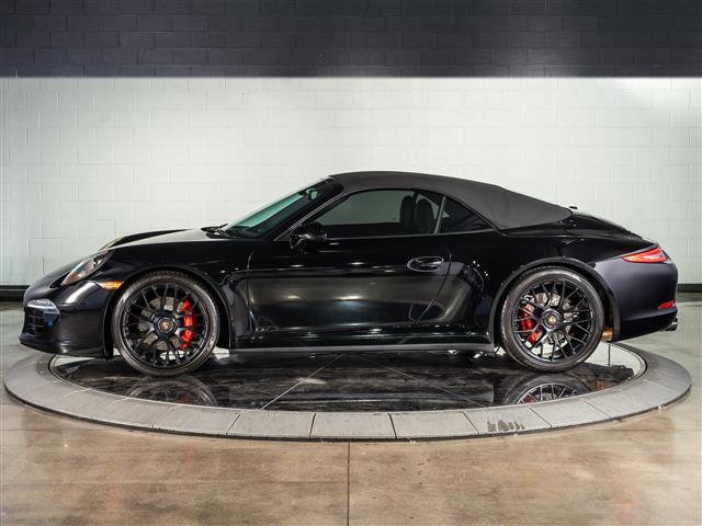 Used 2015 Porsche 911 Carrera GTS RWD image 2