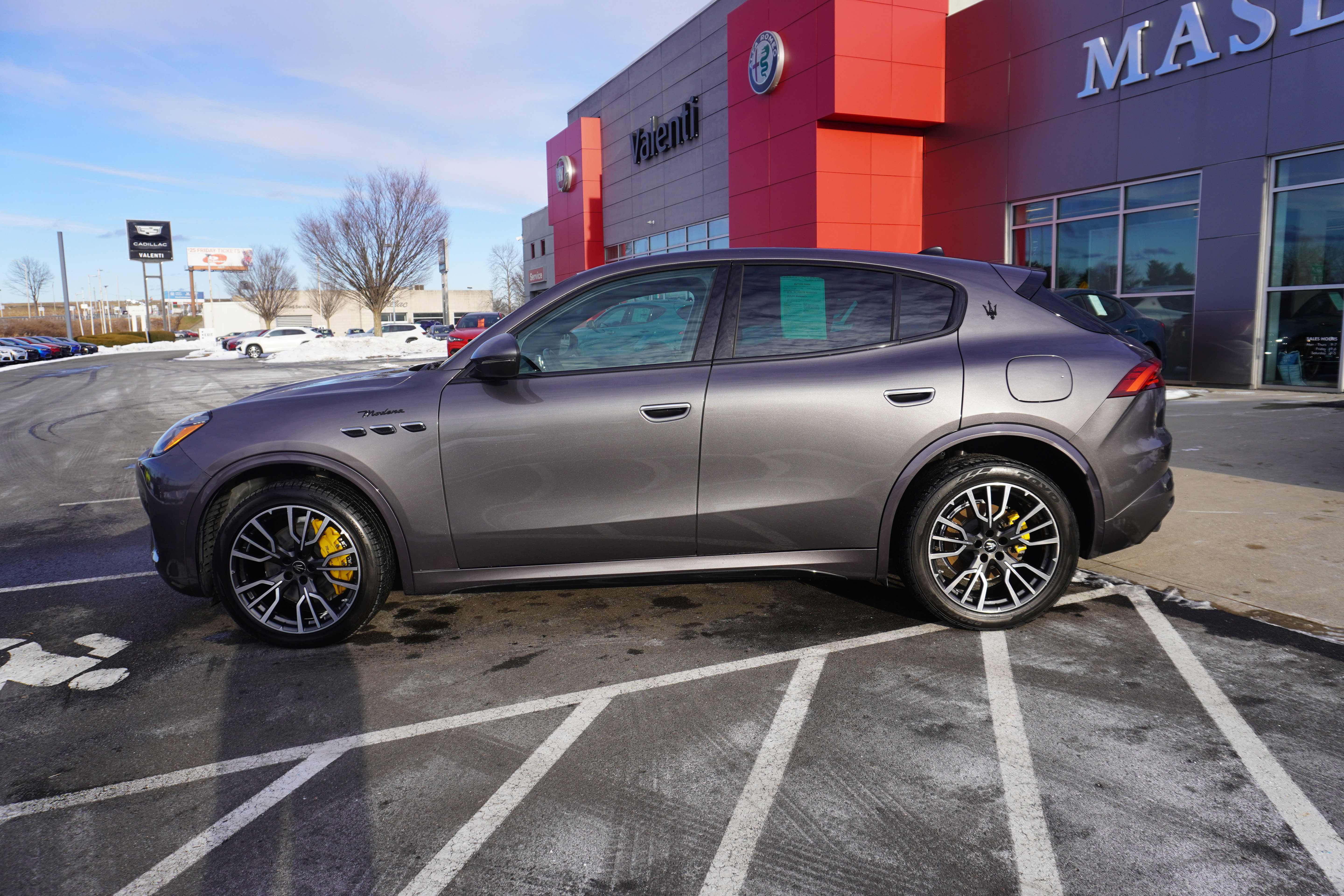 Used 2023 Maserati Grecale Modena image 9