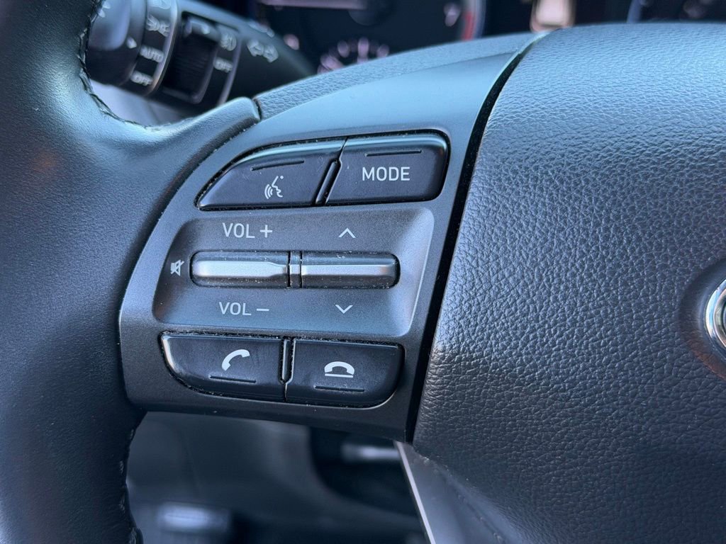 Used 2018 Hyundai Kona Ultimate image 13