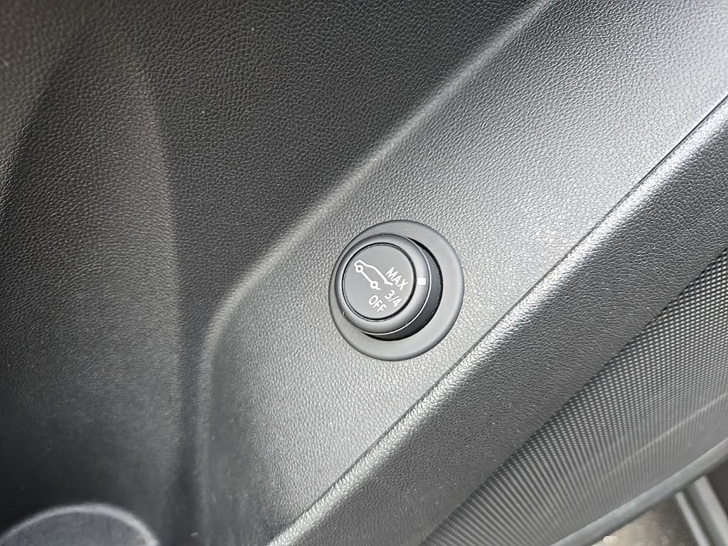 Used 2021 Chevrolet Equinox LT AWD/4WD image 31