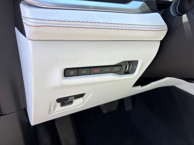 New 2026 Jeep Cherokee Overland AWD/4WD image 16