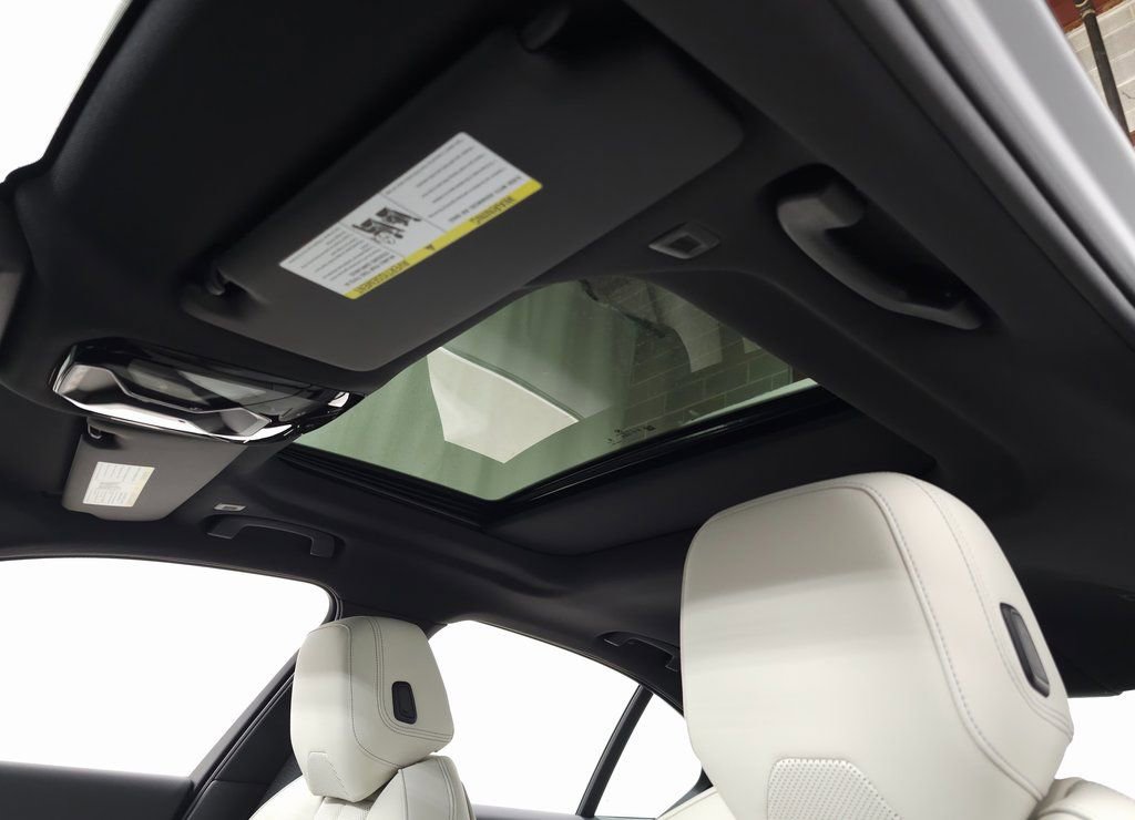 Certified 2025 BMW 530i xDrive image 19