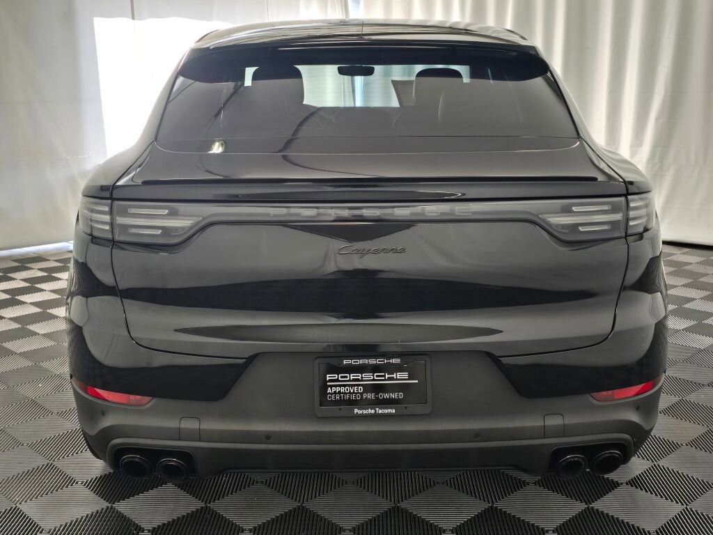 Certified 2023 Porsche Cayenne Platinum Edition AWD/4WD image 6