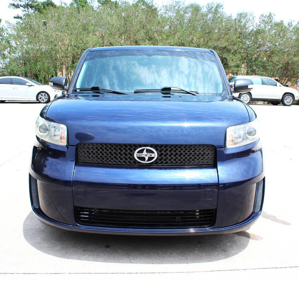 Used 2008 Scion xB FWD image 5